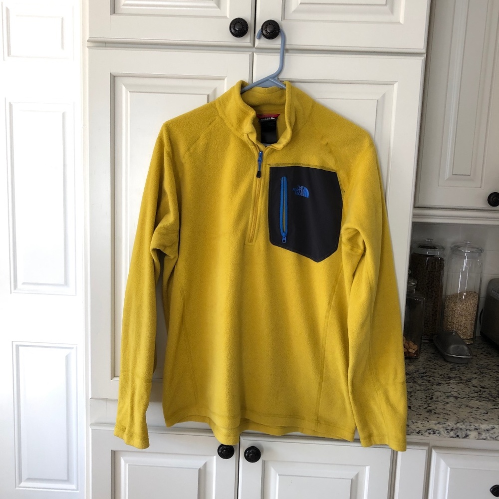 Mustard The Northface 1/4 Zip Up Medium